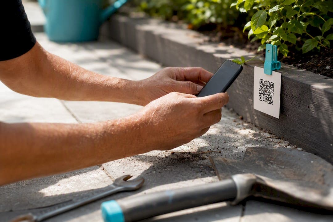 Get Reviews Fast in Minutes With Review Link QR Code for Tradespeople